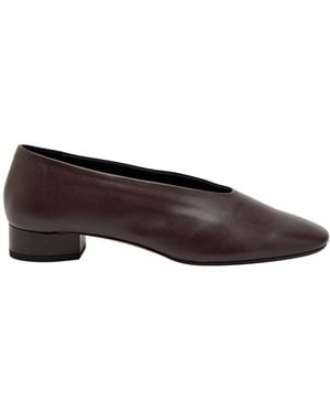 Aeyde Round Toe Leather Shoes With Line Trim - Brown