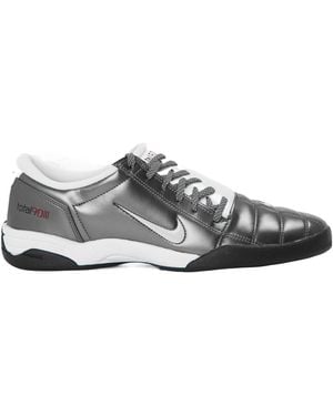 Nike Retro-Style Sneakers - Gray