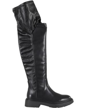 Ash Round-Toed Boots - Black