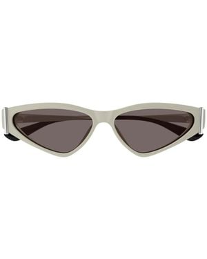 McQueen Eyewear Cat-Eye Frame Sunglasses - White