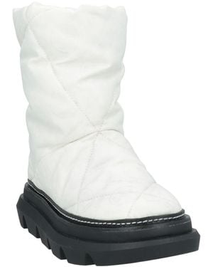Tory Burch Thick-Soled Warm Boots - White