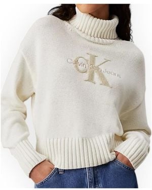 Calvin Klein Long-Sleeved Pullover - Gray