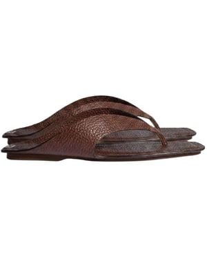 Gucci Thong Sandal With Interlocking G - Brown