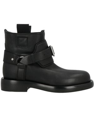 Burberry Low-Heel Decorative Leather Ankle Boots - Black