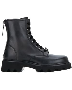 Roger Vivier Rear Zipped Chunky Boots - Black