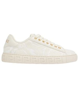 Versace Lace-Up Low-Cut Casual Shoes - White
