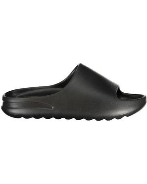 Norway 1963 Black Polyurethane Men's Slipper