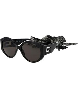 Guess Plastic Sunglasses - Black
