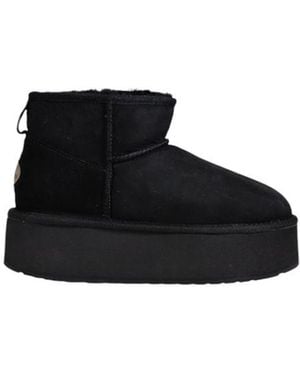 EMU Leather Boot - Black