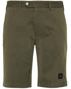 Refrigiwear Elegant Bermuda Shorts With Logo Patch - Green
