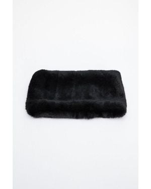 Gas Black Modacrylic Scarf