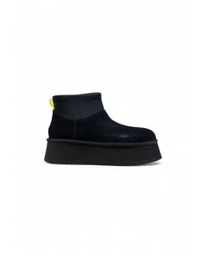 UGG Black Suede Leather Ankle Boots