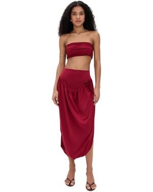Maygel Coronel Noriega Set - Red