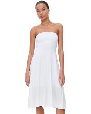 Beyond Yoga Featherweight Strapless Dress - White