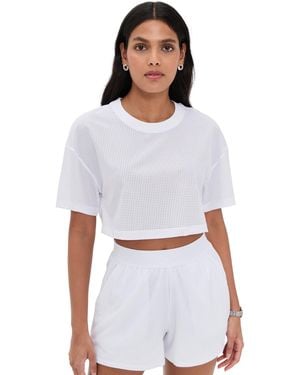 関税負担なし◆ALO Yoga◆Mesh Cropped Mirage Tシャツ ロゴ Mesh Cropped Mirage Tee - Black | ALO