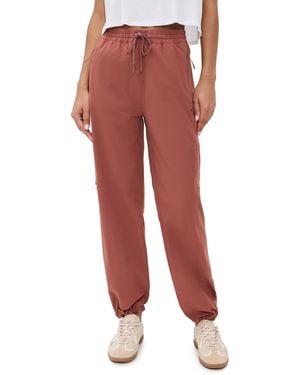 Beyond Yoga Peak Pants - Red