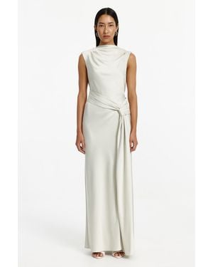 SO ONLINE AU Floor-Length Gown - White