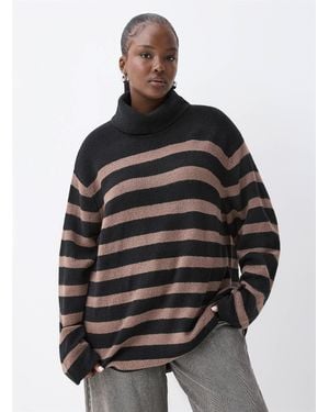 Twik Long Striped Turtleneck - Black