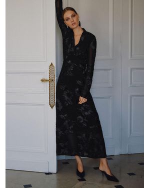 Icône Satiny Flower Micromesh Maxi Dress - Blue