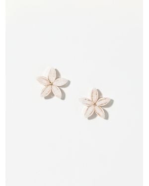 Simon's Gleaming Flower Earrings - Natural