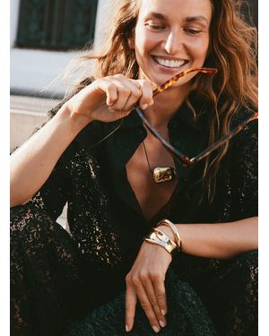 Simon's Curved Bangle - Natural