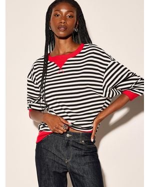 Icône Contrasting Trim Striped T - Red