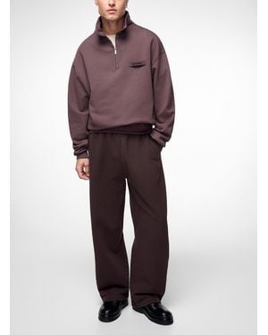 Jacquemus Montaigne Loose Chocolate jogger Unisex - Red