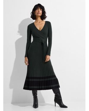 Icône Belted Crossover Knit Dress - Black