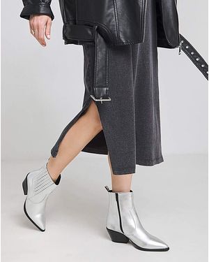 Simply Be Pointed Chelsea Western Ankle Boots Wide - Metallic