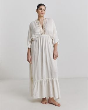 MAGISCULPT Lurex Maxi Beach Kaftan - White