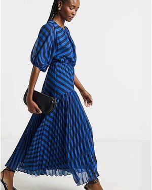Joanna Hope Stripe Print Maxi Dress - Blue