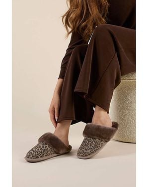 Just Sheepskin Duchess Slippers - Brown