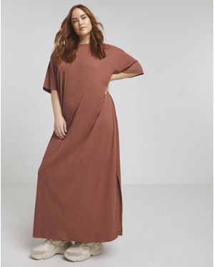 Simply Be Ribbed Maxi T-Shirt Dress - Red