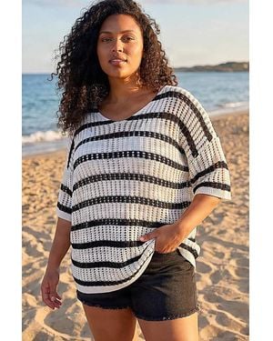 Roman Curve Crochet Knitted Top - White