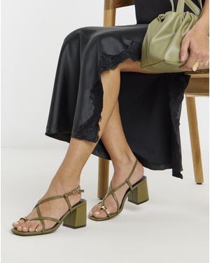 Simply Be Toe Loop Heels Wide Fit - Black