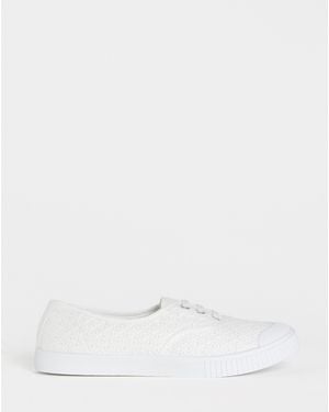 Simply Be Lace Up Plimsole Wide Fit - White
