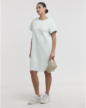 PUMA Essentials No.1 Logo Slim Dress - White