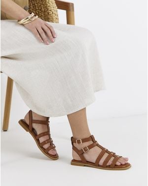 Simply Be Scallop Gladiator Sandals Wide - White