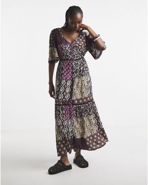 Simply Be Crinkle Tiered Maxi Dress - White