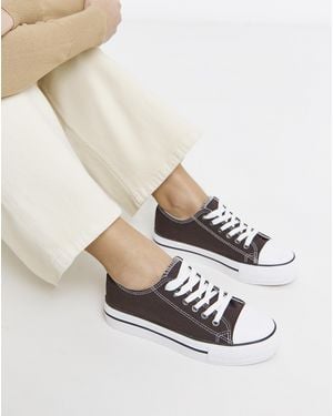 Simply Be Low Cut Trainers Wide - White