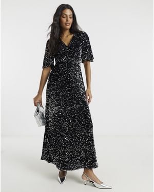 Twisted Wunder Grace Metallic Maxi Dress - Black