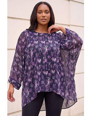 Roman Curve Swirl Print Metallic Top - Purple