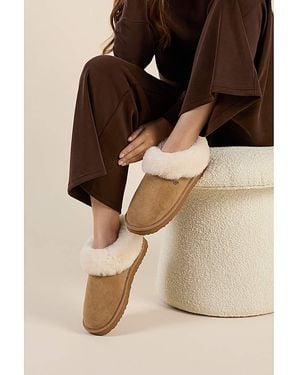 Just Sheepskin Full Back Slippers - Brown