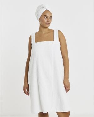 Pretty Secrets Towelling Shower Wrap & Turban - White