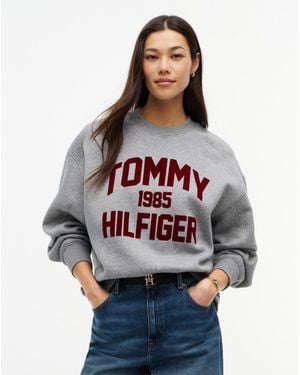 Tommy Hilfiger Varsity Relaxed Jumper - Grey