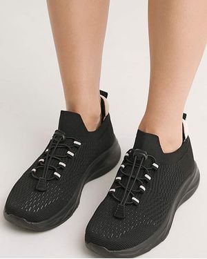 Cushion Walk Toggle Trainers Eee Fit - Black