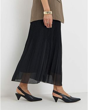 Heavenly Soles Slingback Pointed Toe Heels Wide - Black