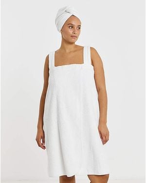 Pretty Secrets Towelling Shower Wrap & Turban - White