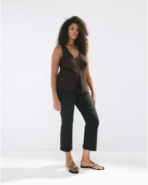 Mango Sienna Crop Flared Jean - Black