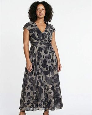 Religion Dress - Multicolour